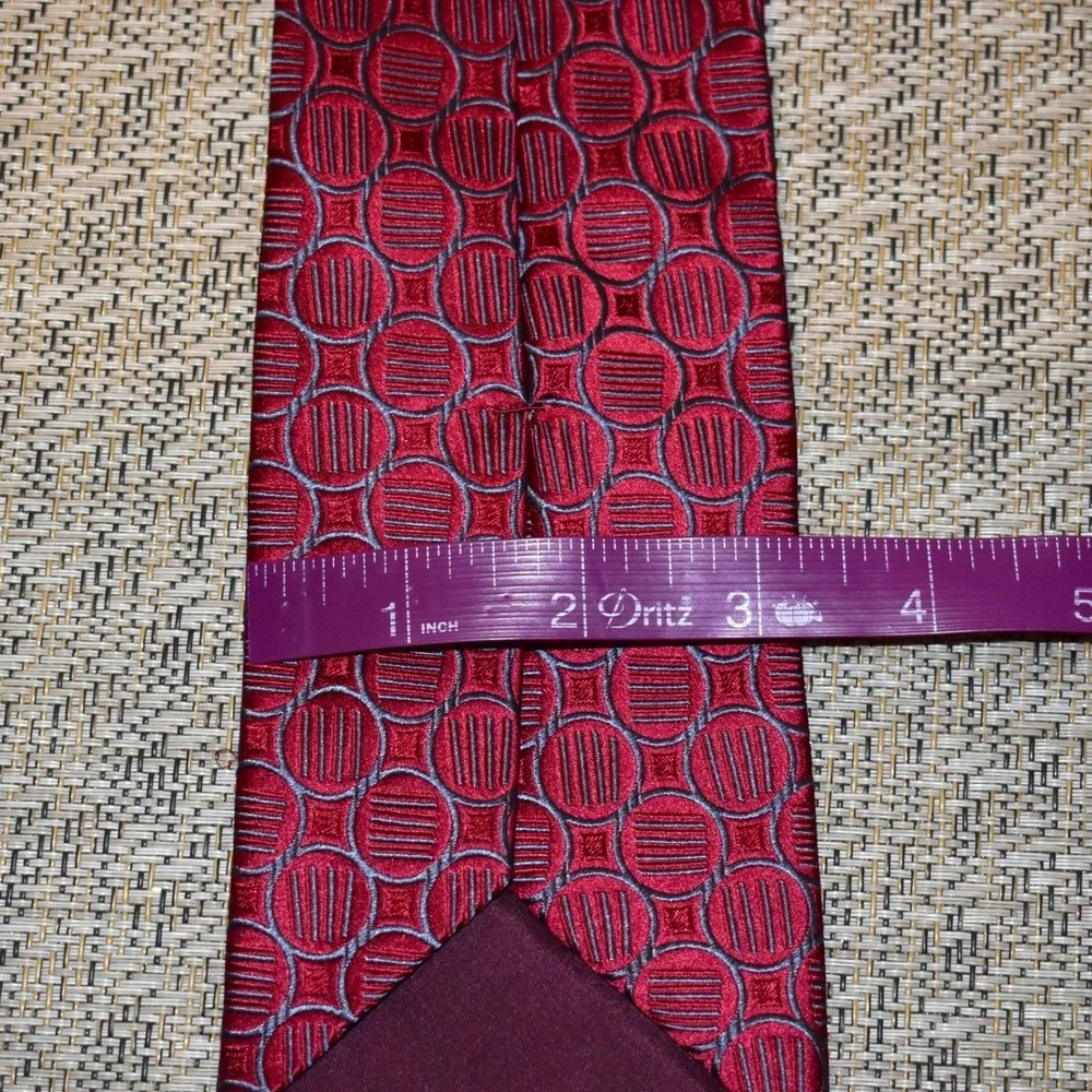 Charvet Silk Necktie Mens OS Red Grey Geometric Circles Made in France Excellent